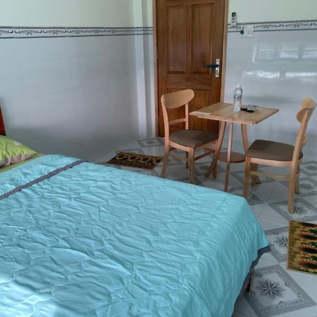 Nhà nghỉ - Homestay TOÀN THỊNH Binh Chau Esterno foto